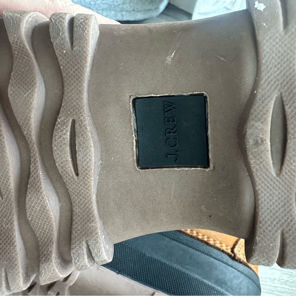 J. Crew Brown Winter Boots with Cream Lining - Picture 4 of 14